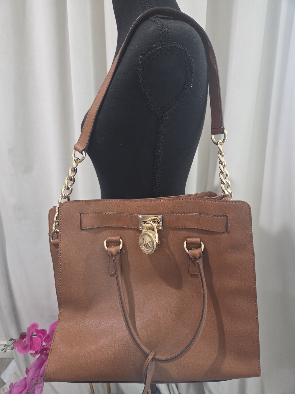 Michael Kors Brown Leather Shoulder Tote